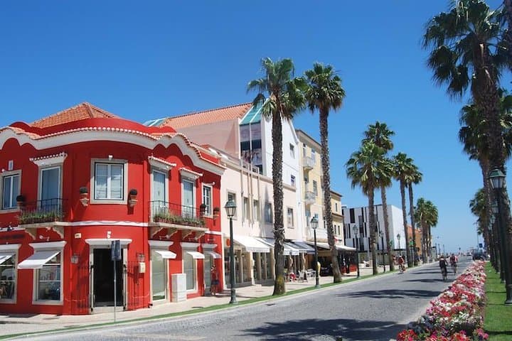 Coastal Escape from Lisbon: Private Estoril & Cascais Day Trip to Cabo da Roca photo 6