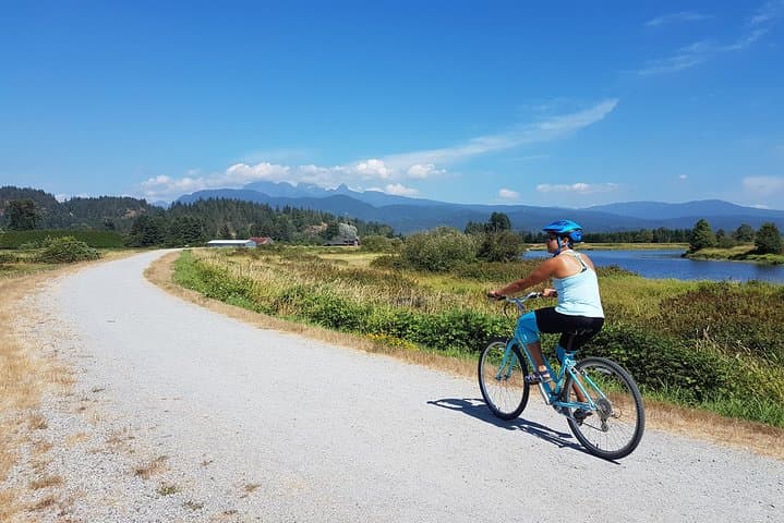 Vancouver Biking and Hiking Tour: Lynn Canyon & Trans Canada Trail Adventure photo 3