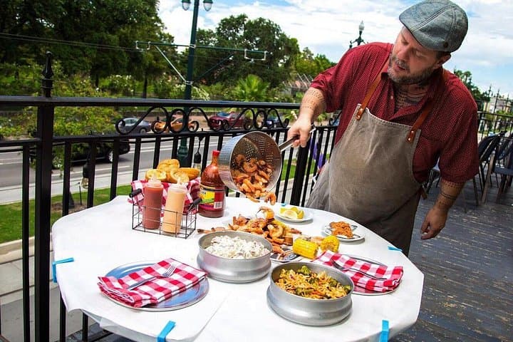 French Quarter Shrimp Boil & Live Music: Authentic Gulf Shrimp Dinner with Local Bands photo 4