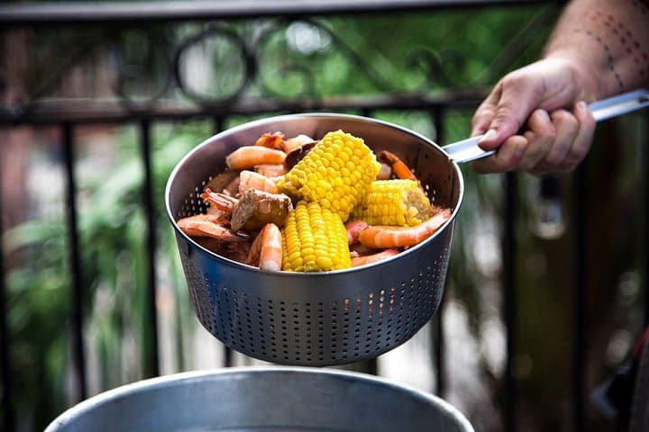French Quarter Shrimp Boil & Live Music: Authentic Gulf Shrimp Dinner with Local Bands