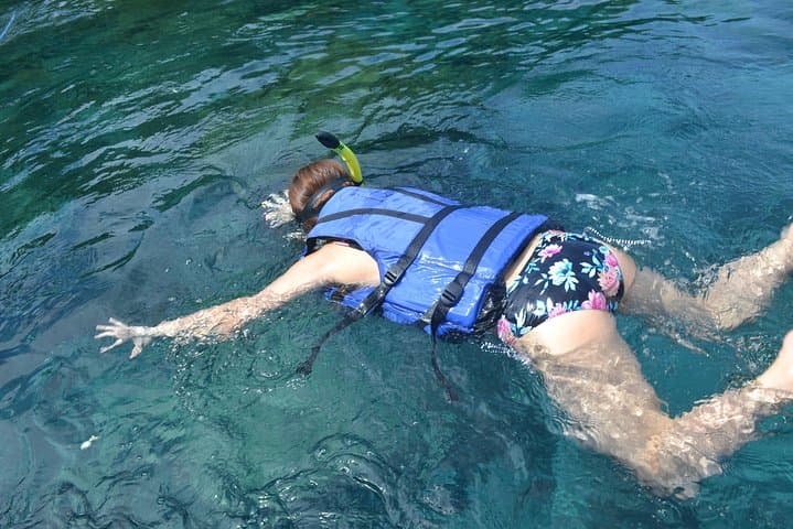 Blue Lagoon Snorkeling and Tegenungan Waterfall — East Bali Day Trip from Ubud photo 4
