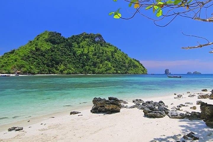 Krabi Speedboat 4-Island Snorkeling Tour From Ao Nang photo 4