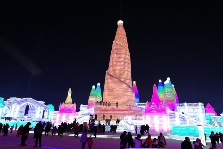 Harbin 5-Day Winter Highlights: Ice Festivals, Skiing & Russian-Influenced Culture photo 2