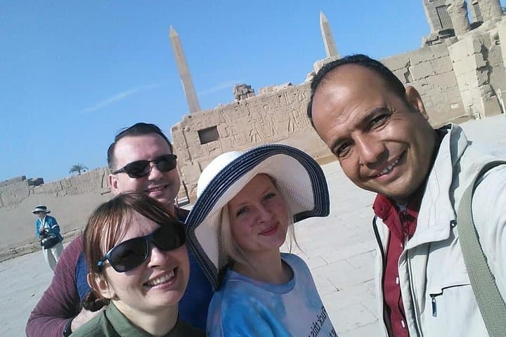 Full-Day Luxor Private Tour: East and West Bank Highlights (Valley of the Kings, Karnak)