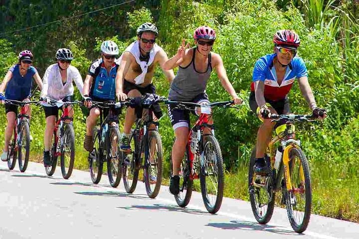 Guided Cycling Through Ella Highlands: Little Adam's Peak & Ravana Falls