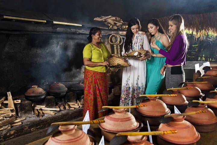 Polonnaruwa Village Fishing Tour & Authentic Sri Lankan Lunch