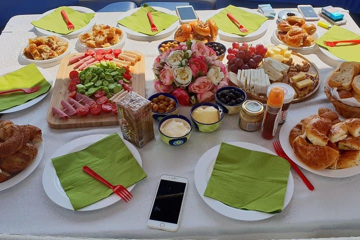 Bosphorus Breakfast Cruise: Private Yacht Morning Tour in Istanbul photo 1