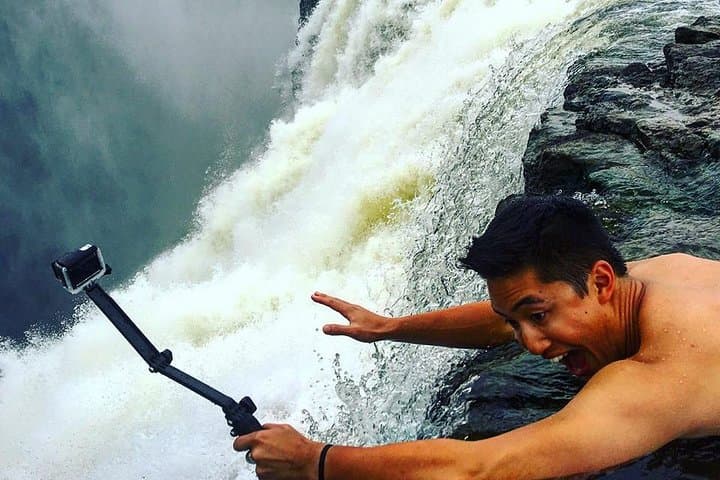 Private Guided Tour of Victoria Falls, Zimbabwe — Mosi-oa-Tunya Waterfall Walk photo 3