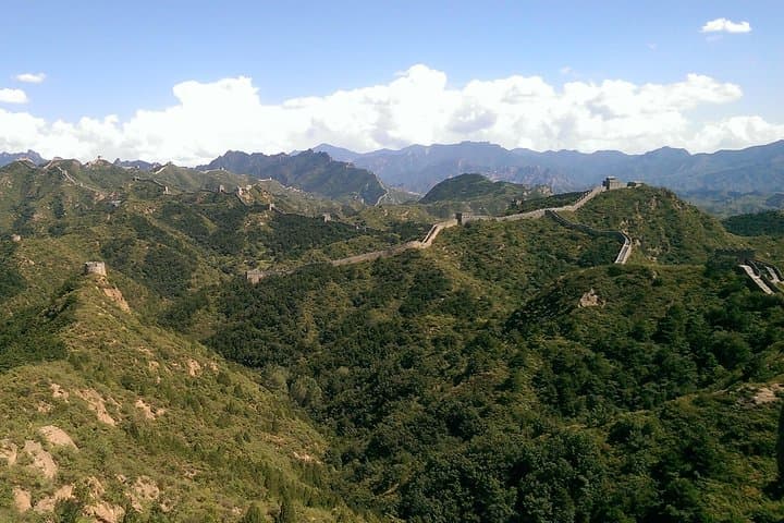 Great Wall Hiking: Multi-Day Trek Across Mutianyu, Jinshanling & Gubeikou