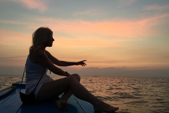 Siem Reap City Tour and Sunset at Kompong Pluk Floating Village — Full-Day Cultural & Boat Experience photo 5