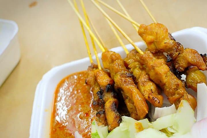 Kuala Lumpur Night Hawker Tour: Eat Like a Local at Hawker Centers photo 4