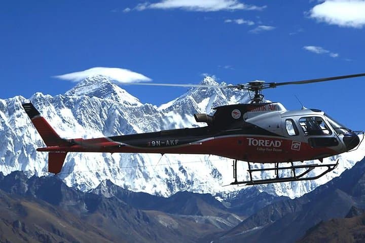 Everest Base Camp Helicopter Tour with Landing — Breakfast & Himalayan Views photo 2