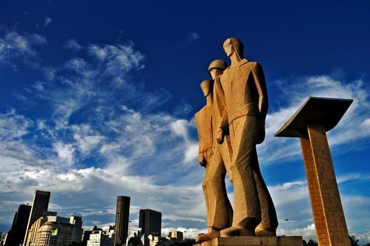 Rio Running Tour & Sugarloaf Sunset — 10km Urban Run to Urca photo 3