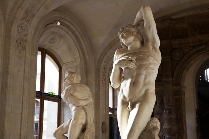 Louvre Museum Highlights Tour: See the Mona Lisa & Top Masterpieces photo 4