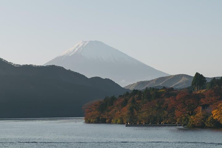 Tokyo to Hakone Day Trip: Private Guided Tour to Lake Ashi, Hakone Shrine & Onsens photo 3