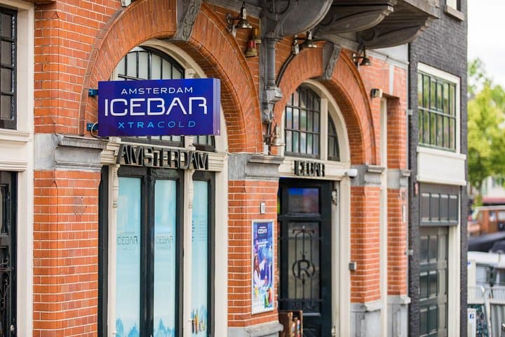 Ice and Canals: Xtracold Icebar and 1-Hour Amsterdam Canal Cruise Combo photo 5