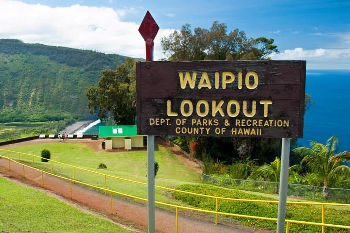 Big Island Audio Driving Tours: Self-Guided Routes for Volcanoes, Coastlines & Rainforest photo 2
