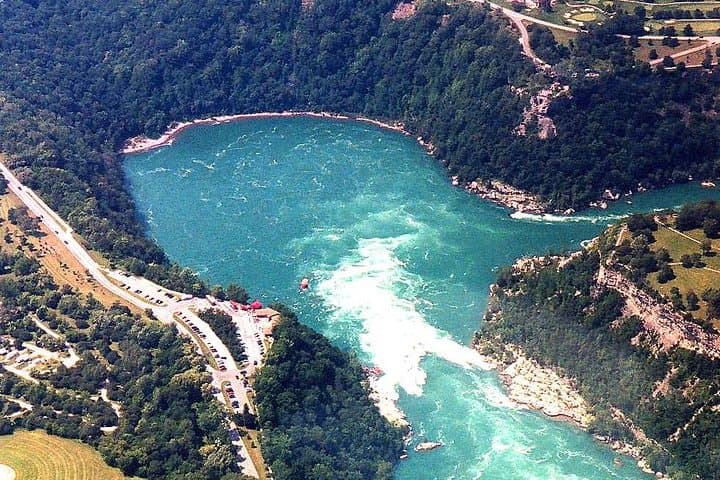 Private All-American Niagara Falls Tour: Maid of the Mist, Cave of the Winds & Local Secrets photo 3