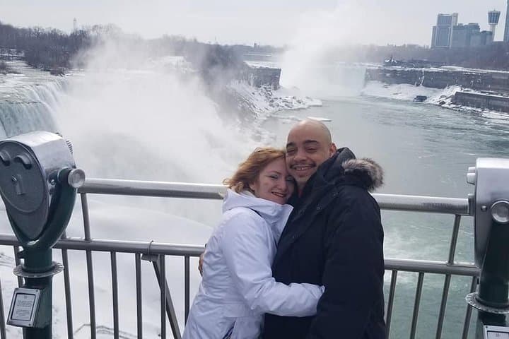 Private All-American Niagara Falls Tour: Maid of the Mist, Cave of the Winds & Local Secrets photo 4
