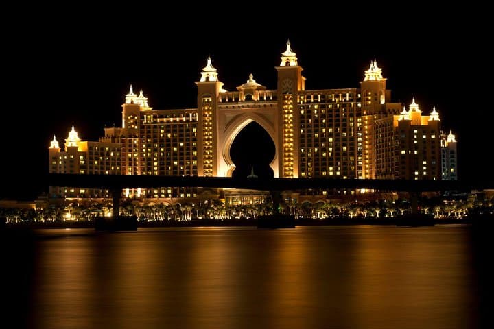 Dubai Night City Lights Tour — Private Stopover Experience photo 2