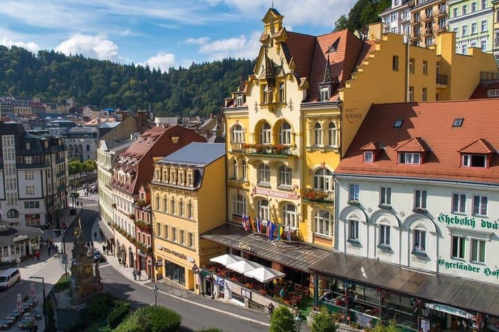 Day Trip from Prague: Karlovy Vary & Krusovice Brewery Small-Group Tour photo 1