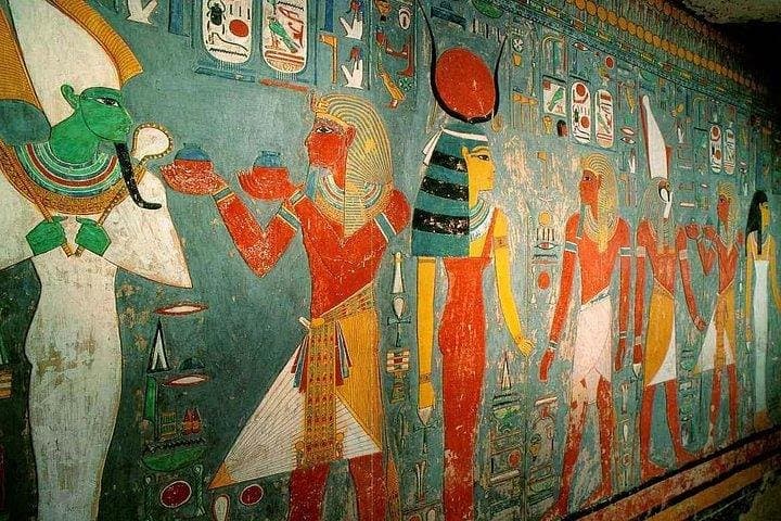 Luxor West Bank: Valley of the Kings, Hatshepsut Temple & Colossi of Memnon — Private Half-Day Tour photo 5