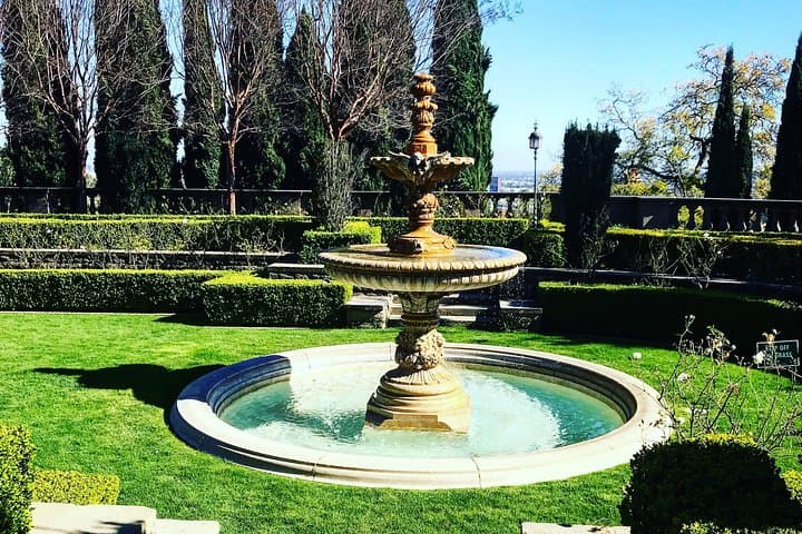 Private 2-Hour Hollywood and Beverly Hills Celebrity Homes Tour photo 6