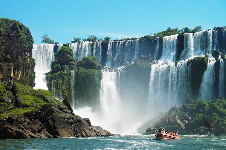 Private Iguazu Falls Tour from Buenos Aires — Great Adventure Boat Ride & Three Circuits photo 3