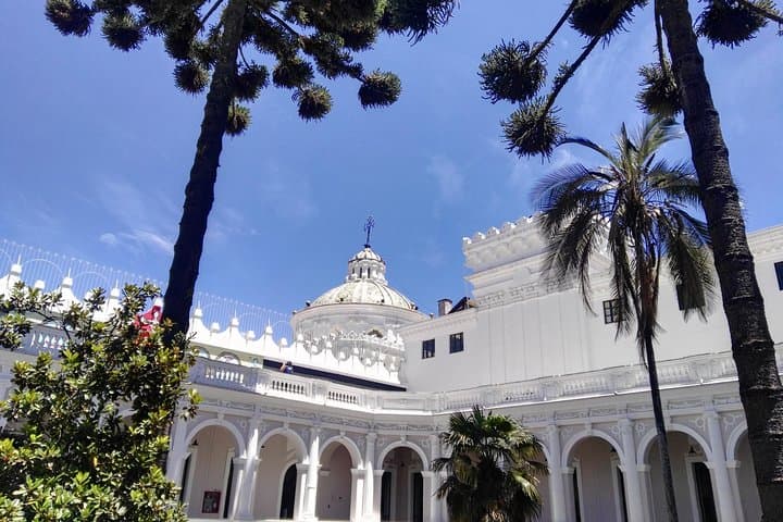 Discover Quito by Bike: Parks, Old Town & Local Flavors on a 4‑Hour City Ride photo 3