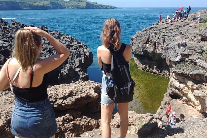 Snorkel with Majestic Mantas: Nusa Penida's Hidden Gems photo 5
