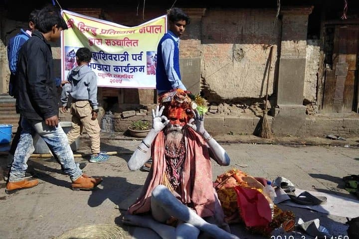Kathmandu Heritage Day Tour: Swayambhunath, Boudhanath & Pashupatinath in One Day photo 2