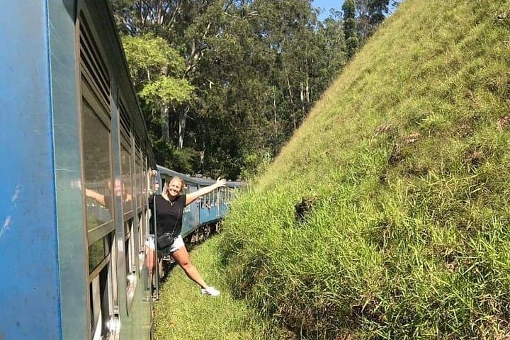 Kandy to Ella Train: Reserved Seats on Sri Lanka’s Scenic Hill-Country Railway photo 2