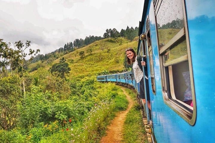 Kandy to Ella Train: Reserved Seats on Sri Lanka’s Scenic Hill-Country Railway photo 5