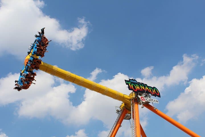 DreamWorld Bangkok: Complete Guide to Rides, Snow Town & Family Fun photo 5