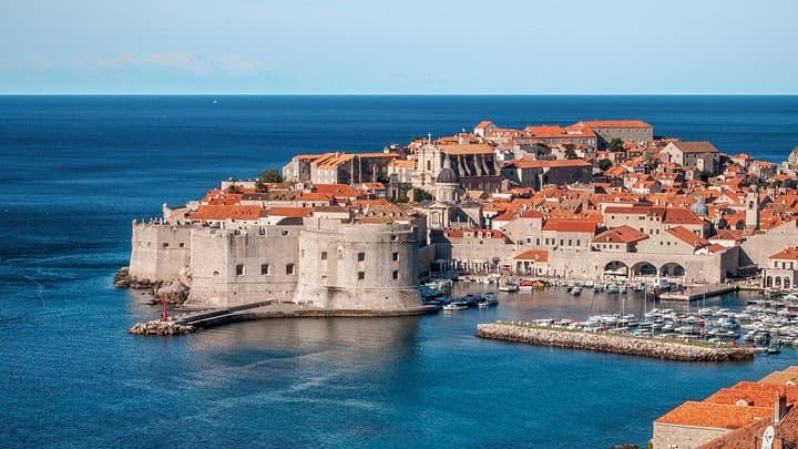 Private Dubrovnik & Ston Day Trip from Split — Medieval Walls, Oysters & Coastal Views
