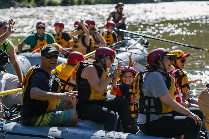 scenic-canyon-half-day-float-glenwood-canyon-colorado-river photo 6