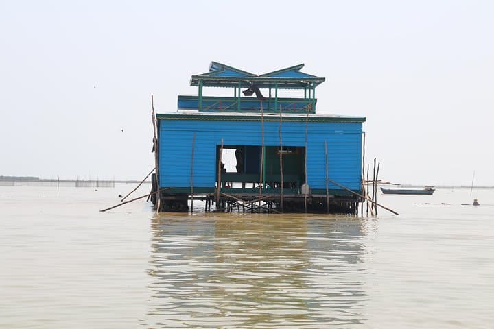 Siem Reap Floating Village Boat Tour: 3-Hour Guided Tonle Sap Experience photo 3
