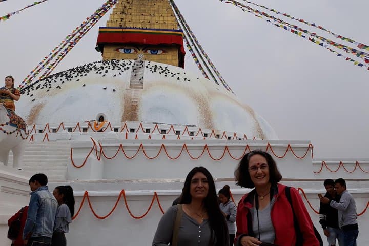 Everest Base Camp Trek — 12-Day Guided Trek with Helicopter Return photo 4