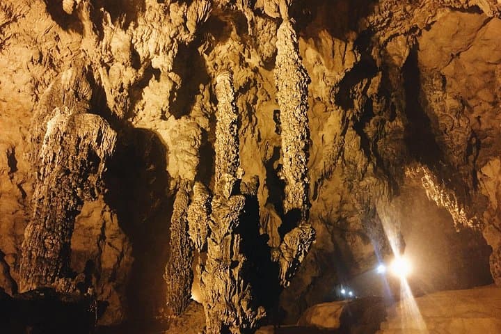 Mountain-to-Beach Loop: 5-Day Northeast Vietnam — Ba Be, Ban Gioc & Bai Tu Long photo 2