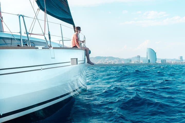 Private Sunset Sail on an Oceanis 41 - 2-Hour Barcelona Cruise photo 5