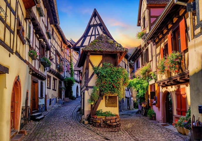 Alsace Day Trip from Strasbourg: Colmar, Eguisheim, Riquewihr & Haut-Koenigsbourg Castle