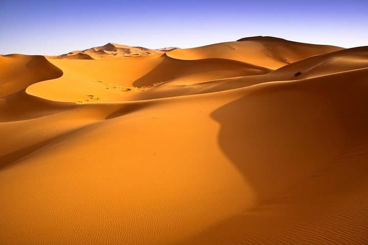 4-Day Oasis & Sahara Bivouac: Private Desert Tour from Marrakech