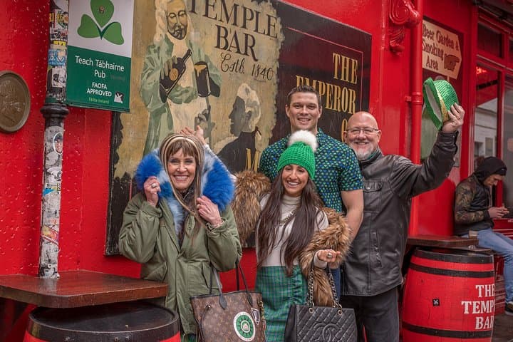Dublin Family Photoshoot: Capture Authentic Moments in the City photo 3