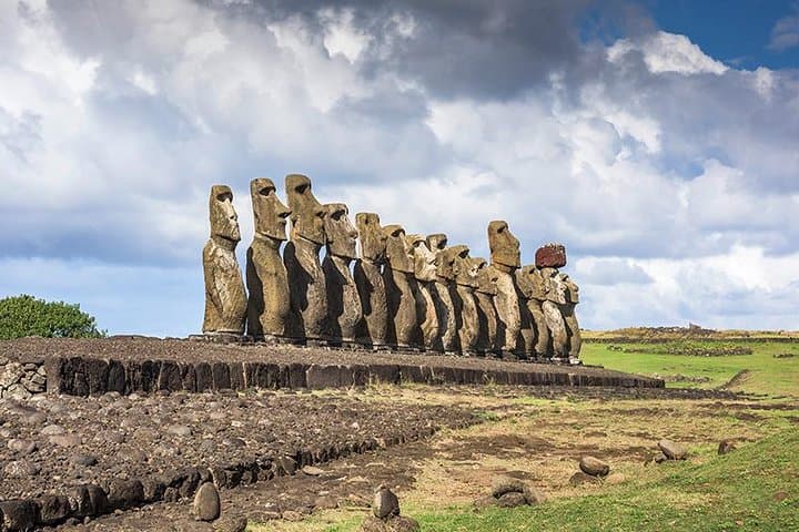 Explore the Enigmatic Moai: A Full-Day Easter Island Adventure photo 5