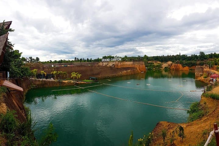 Grand Canyon Water Park Chiang Mai — Inflatable Aqua Course, Cliff Jumps & Zipline photo 4