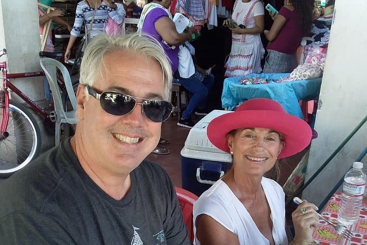 Half-Day León City Tour: Colonial Architecture, Markets & Parque Central