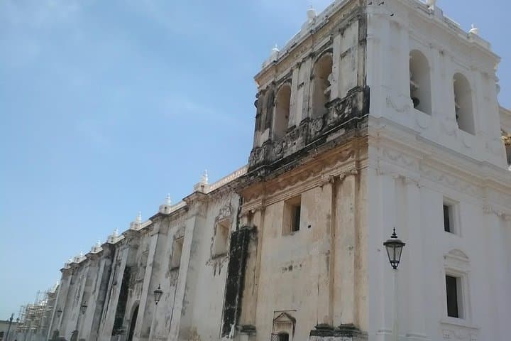 Half-Day León City Tour: Colonial Architecture, Markets & Parque Central photo 2