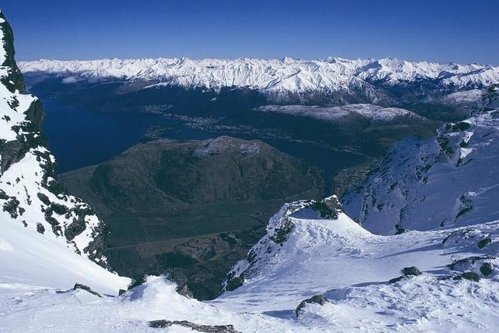 5-Day Queenstown Ski Break: Coronet Peak & The Remarkables Superpass