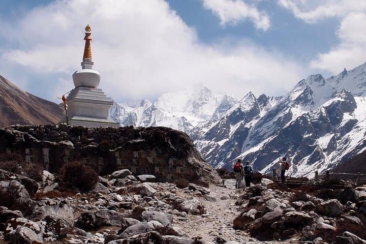 Langtang Valley Trekking: An 8-Day Himalayan Trek to Kyanjin Gompa photo 2