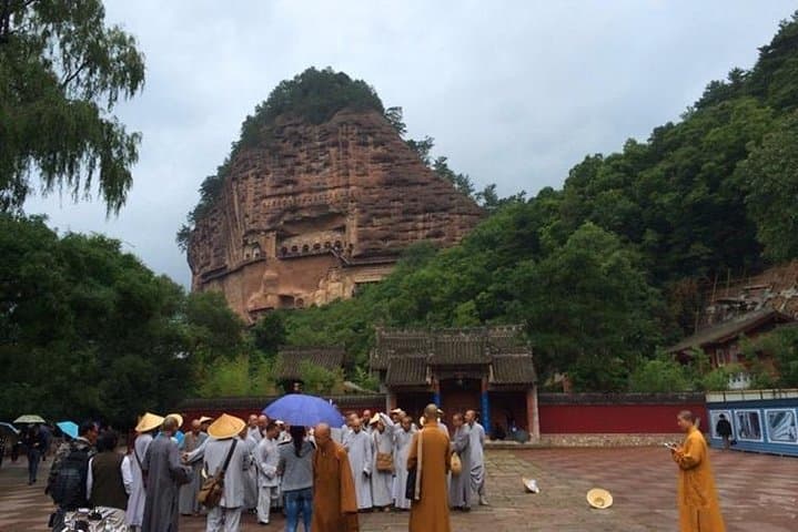 Day Trip to Maijishan Grottoes from Xi'an by Bullet Train photo 3